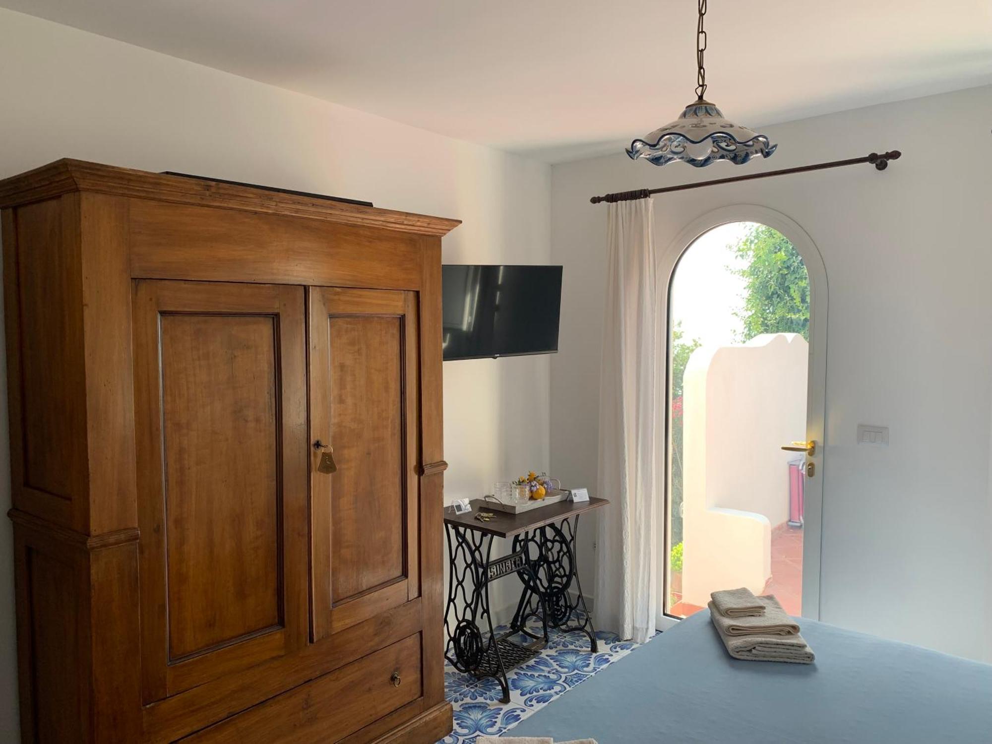 Casa Blu Hotell Anacapri  Exteriör bild